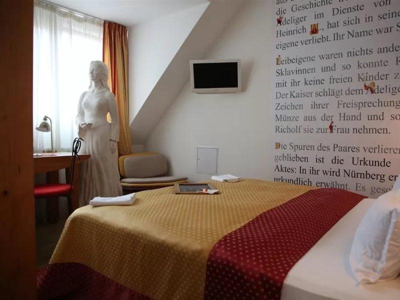 Hotel Drei Raben Nuremberga Exterior foto